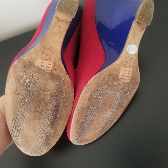 NASCAR Red High Heels with Blue Straps - Picture 4 of 6